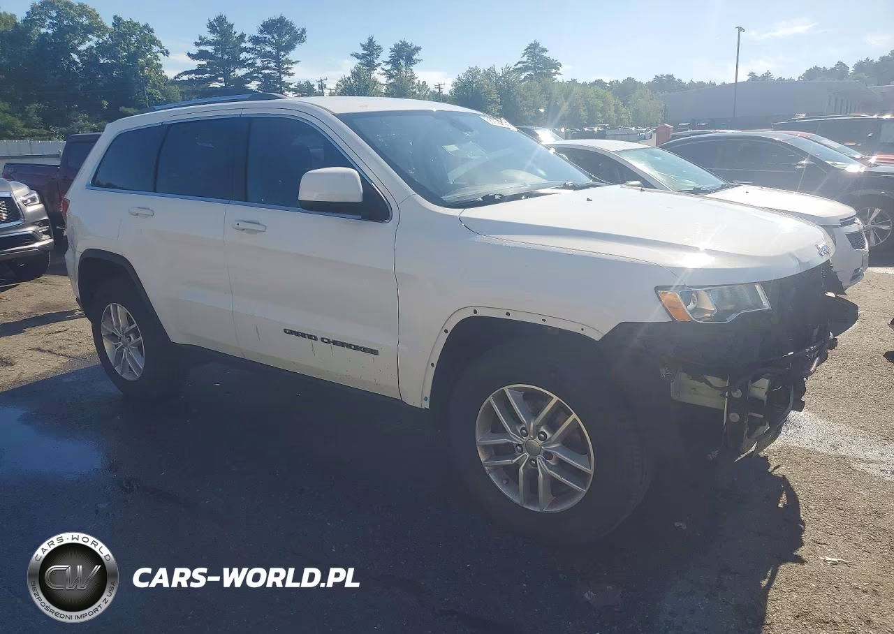 2018 Jeep Grand Cherokee Laredo VIN:1C4RJFAG2JC178110 - 4