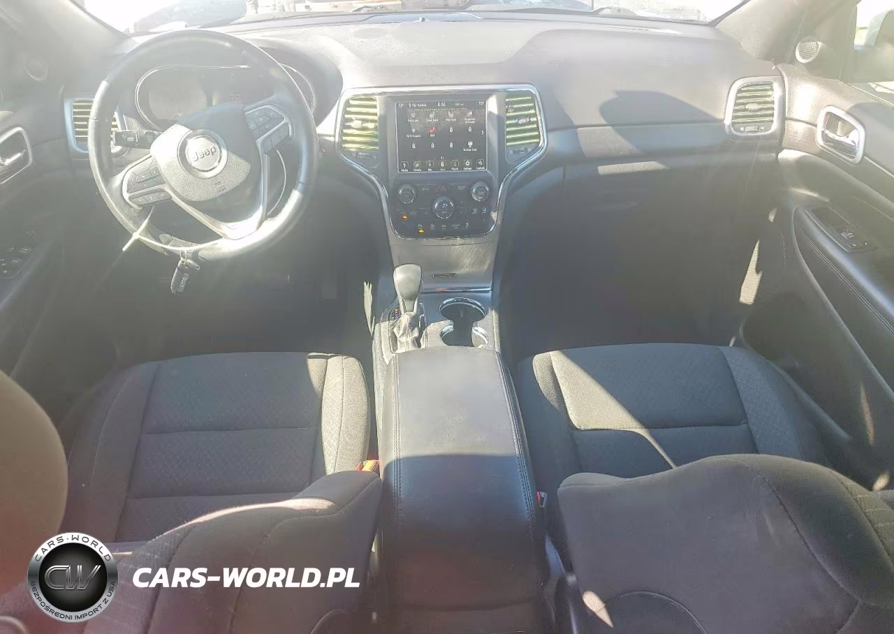 2018 Jeep Grand Cherokee Laredo VIN:1C4RJFAG2JC178110 - 8
