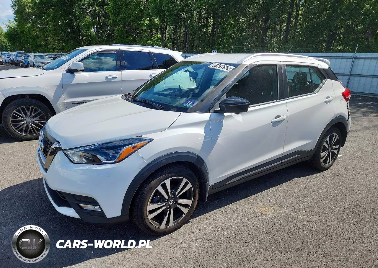 2019 Nissan Kicks Sr