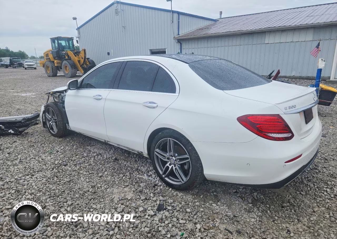 2017 Mercedes-Benz E 300 4Matic VIN:WDDZF4KB4HA062153 - 2