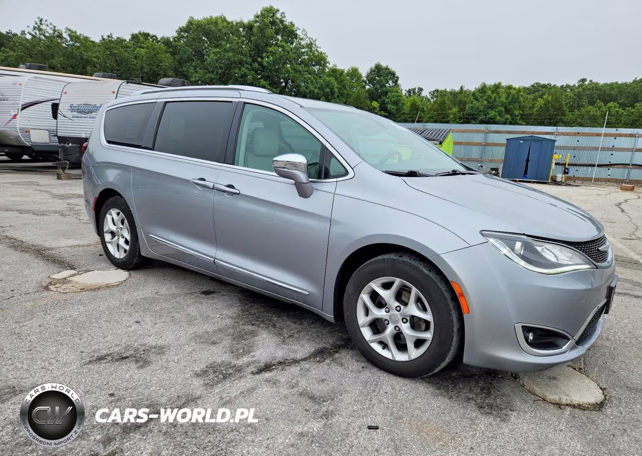 2020 Chrysler Pacifica Limited VIN:2C4RC1GG2LR127866 - 4