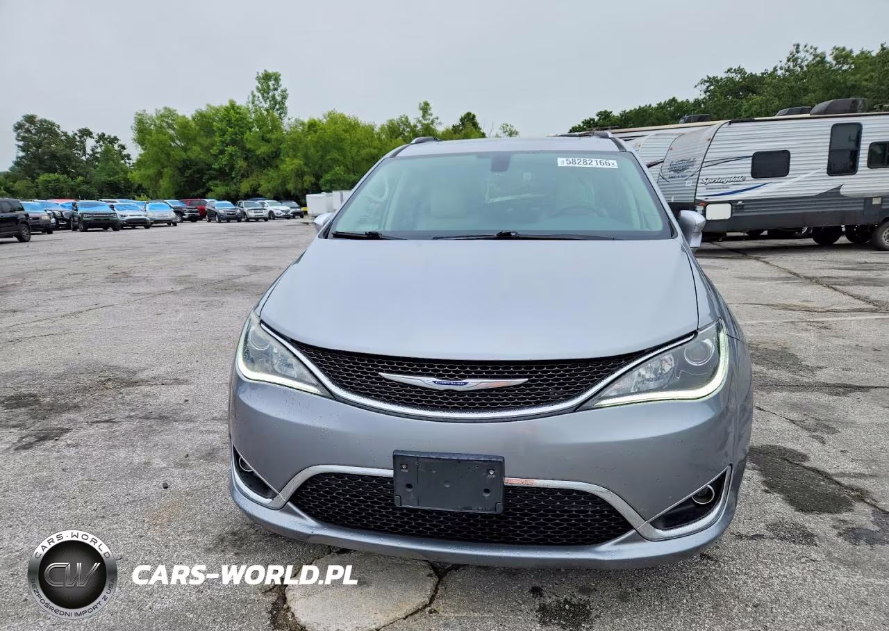 2020 Chrysler Pacifica Limited VIN:2C4RC1GG2LR127866 - 5