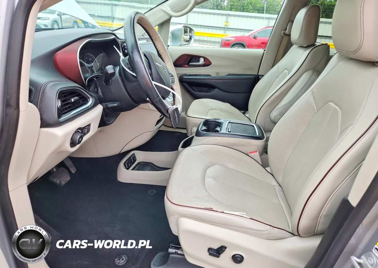 2020 Chrysler Pacifica Limited VIN:2C4RC1GG2LR127866 - 7