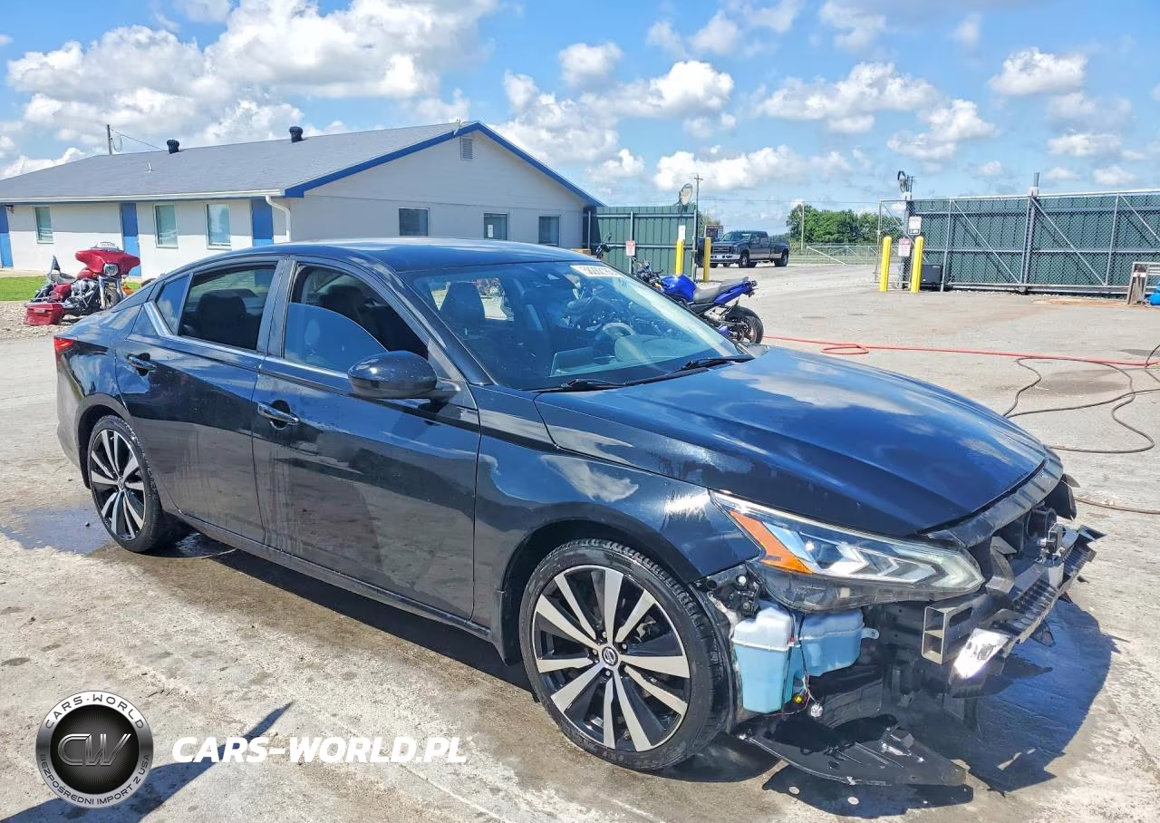 2020 Nissan Altima Sr VIN:1N4BL4CV0LC261698 - 4