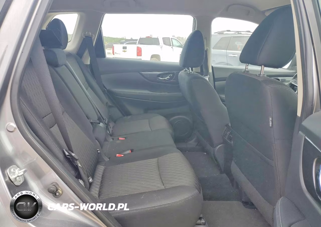 2018 Nissan Rogue S VIN:KNMAT2MV4JP574235 - 10