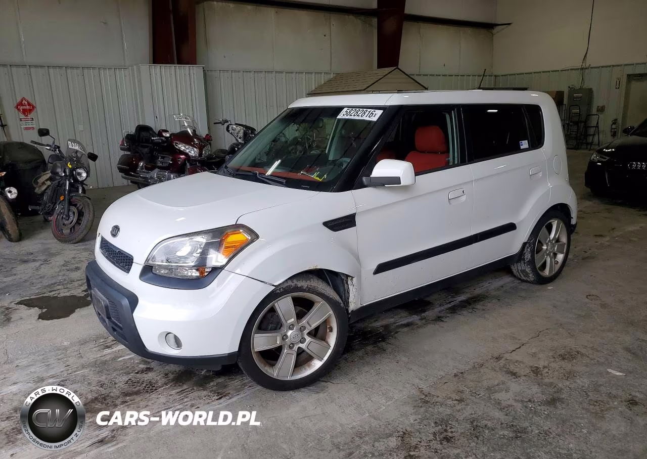 2010 Kia Soul +