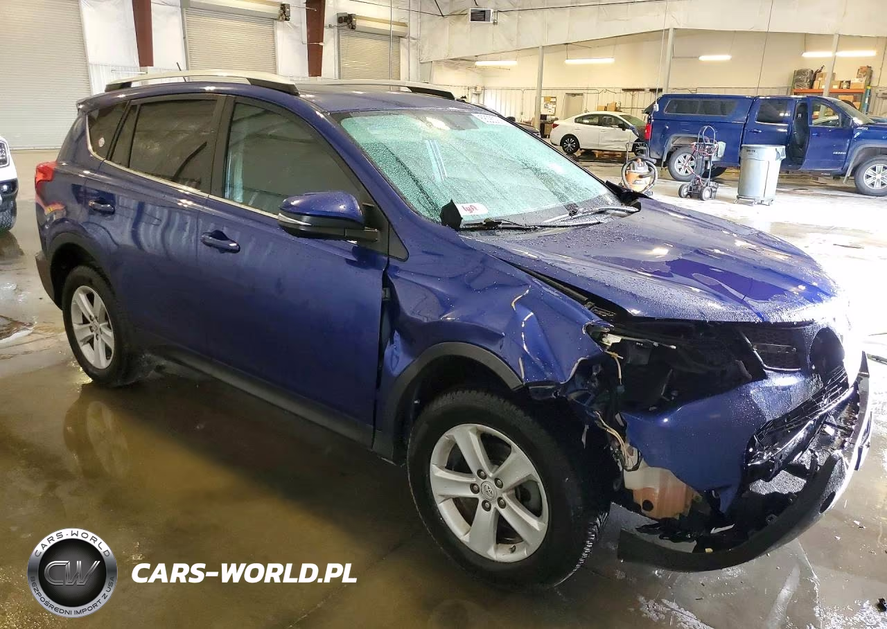 2014 Toyota Rav4 Xle VIN:2T3RFREV2EW206325 - 4
