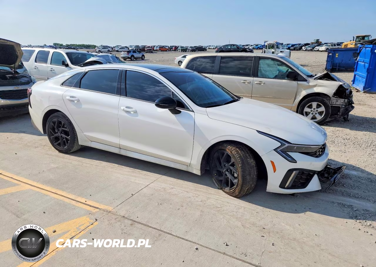 2026 Kia K5 Gt Line VIN:KNAG64J70T5422709 - 4
