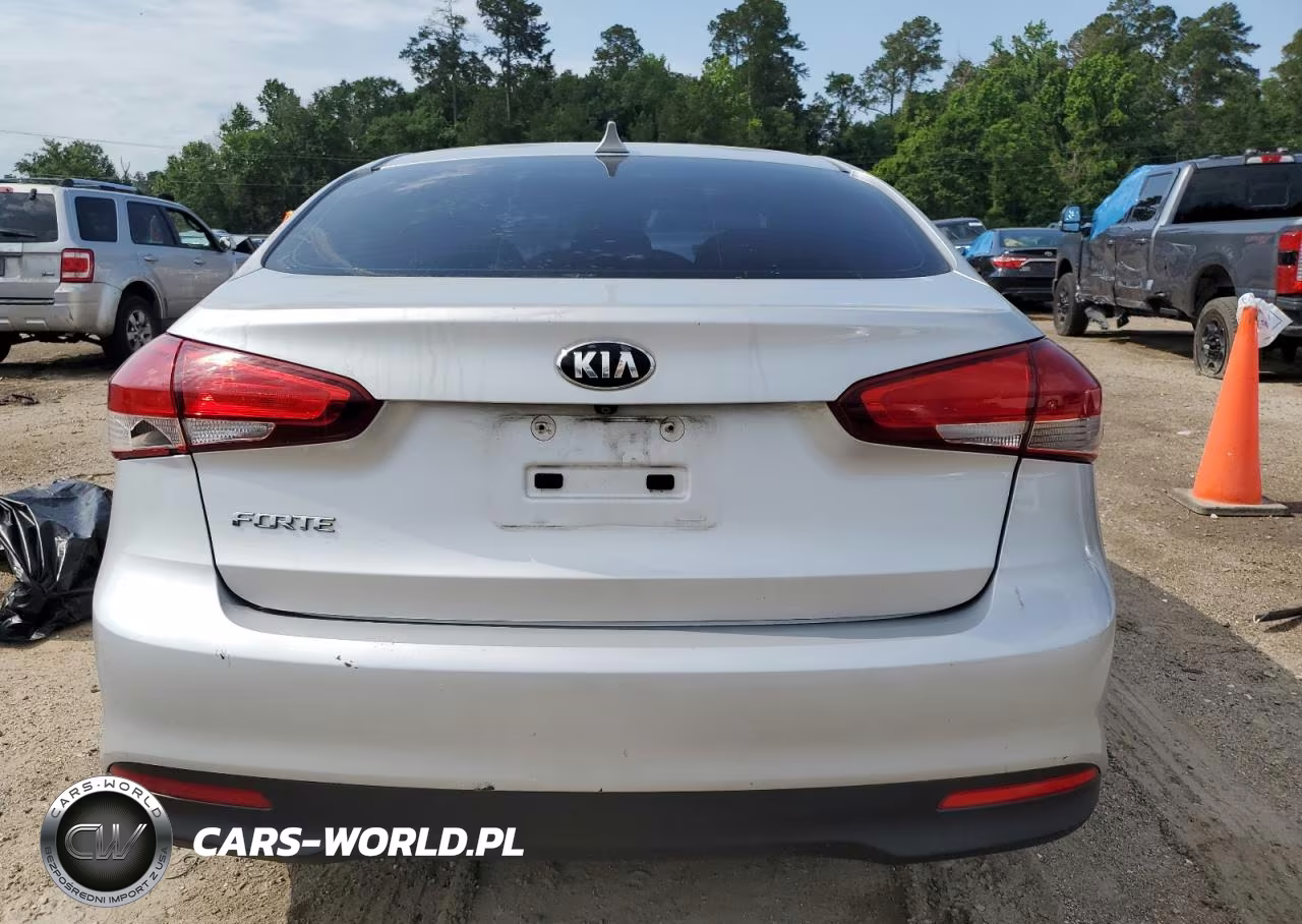 2017 Kia Forte Lx VIN:3KPFL4A71HE003030 - 6