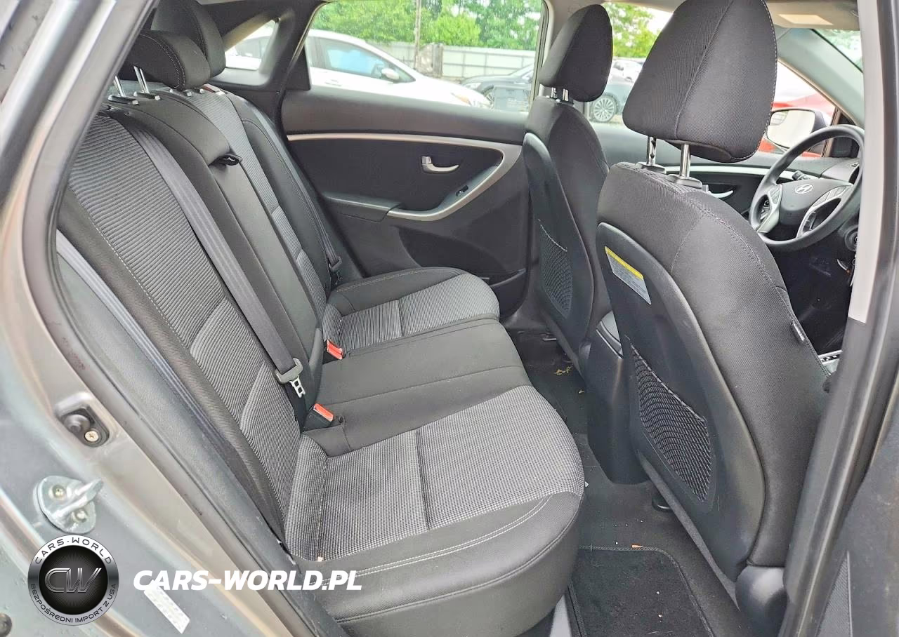 2017 Hyundai Elantra Gt Base VIN:KMHD35LH7HU383149 - 10