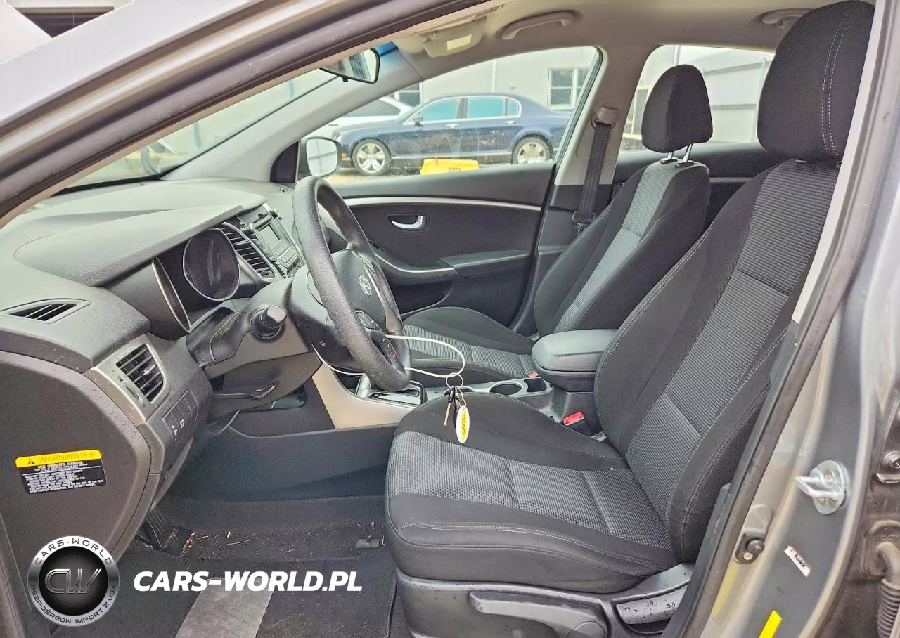 2017 Hyundai Elantra Gt Base VIN:KMHD35LH7HU383149 - 7