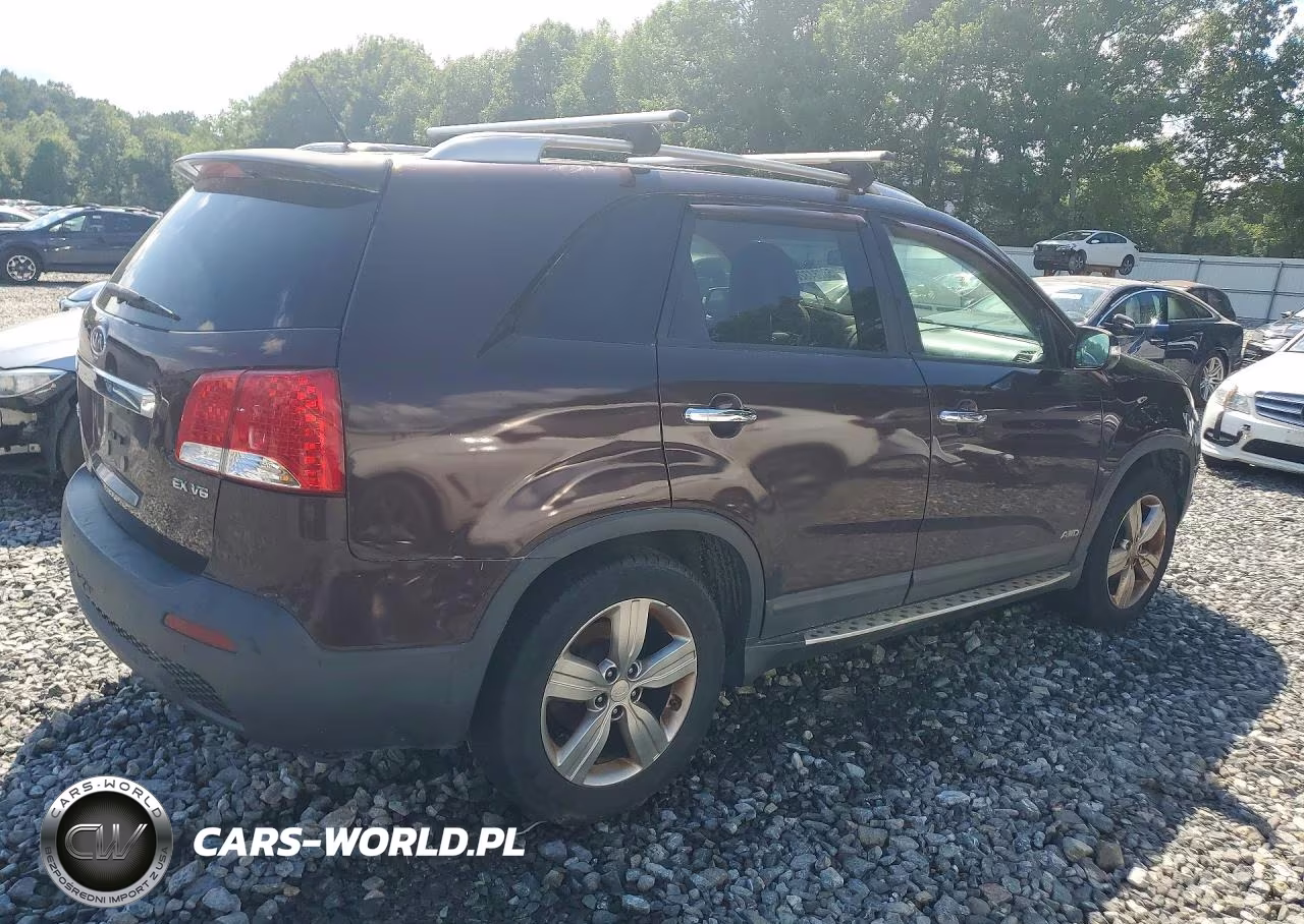 2013 Kia Sorento Ex VIN:5XYKUDA28DG362615 - 3