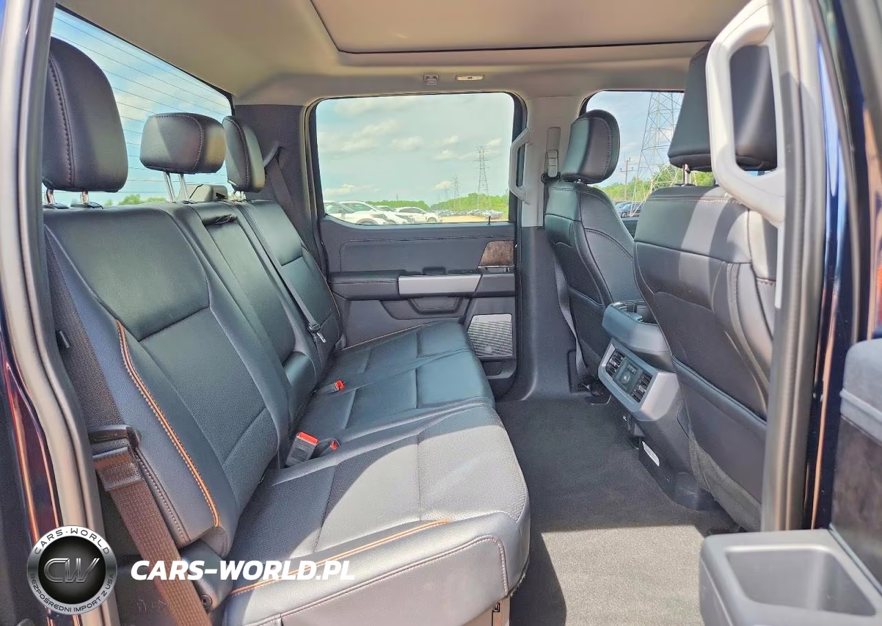 2025 Ford F250 Super Duty VIN:1FT8W2BMXSED97395 - 10