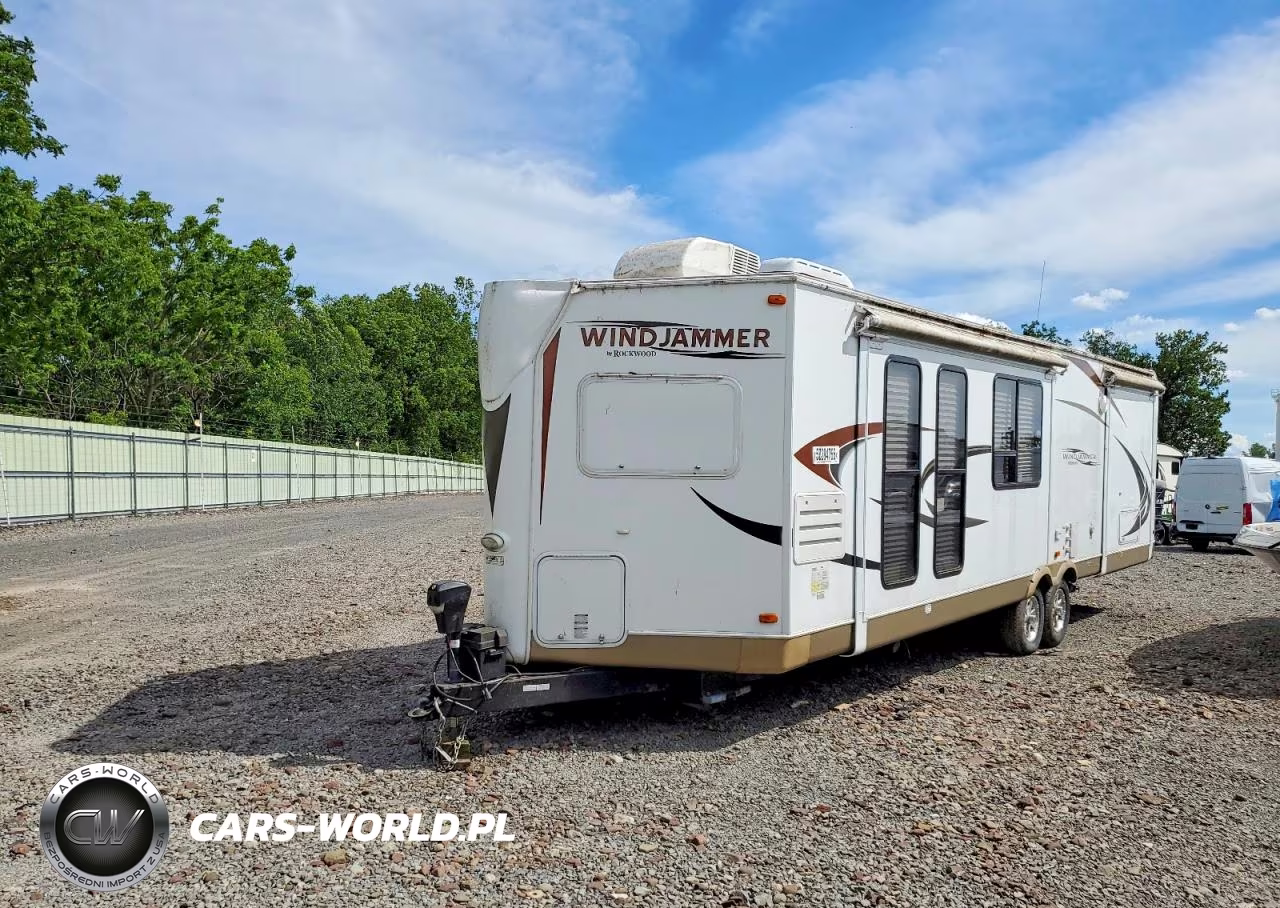 2011 Forest River Windjammer Camper VIN:4X4TRLF28B1839057 - 2