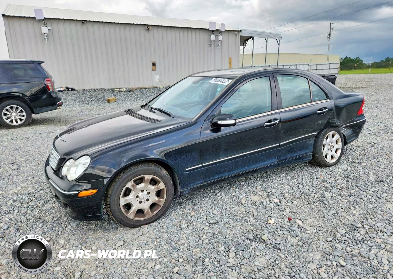 2005 Mercedes-Benz C 240