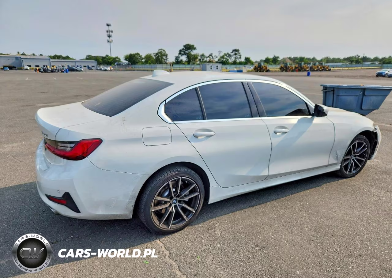 2020 BMW 330Xi VIN:WBA5R7C03LFH41356 - 3
