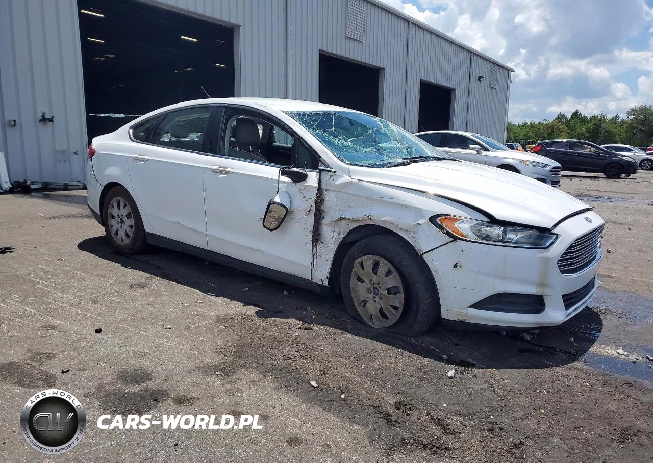 2014 Ford Fusion S VIN:1FA6P0G78E5401532 - 4