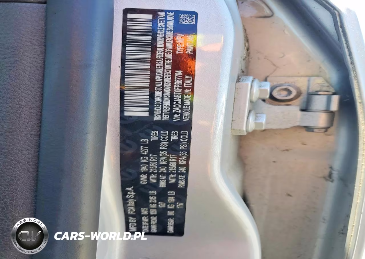 2015 Jeep Renegade Latitude VIN:ZACCJABT0FPB67794 - 14