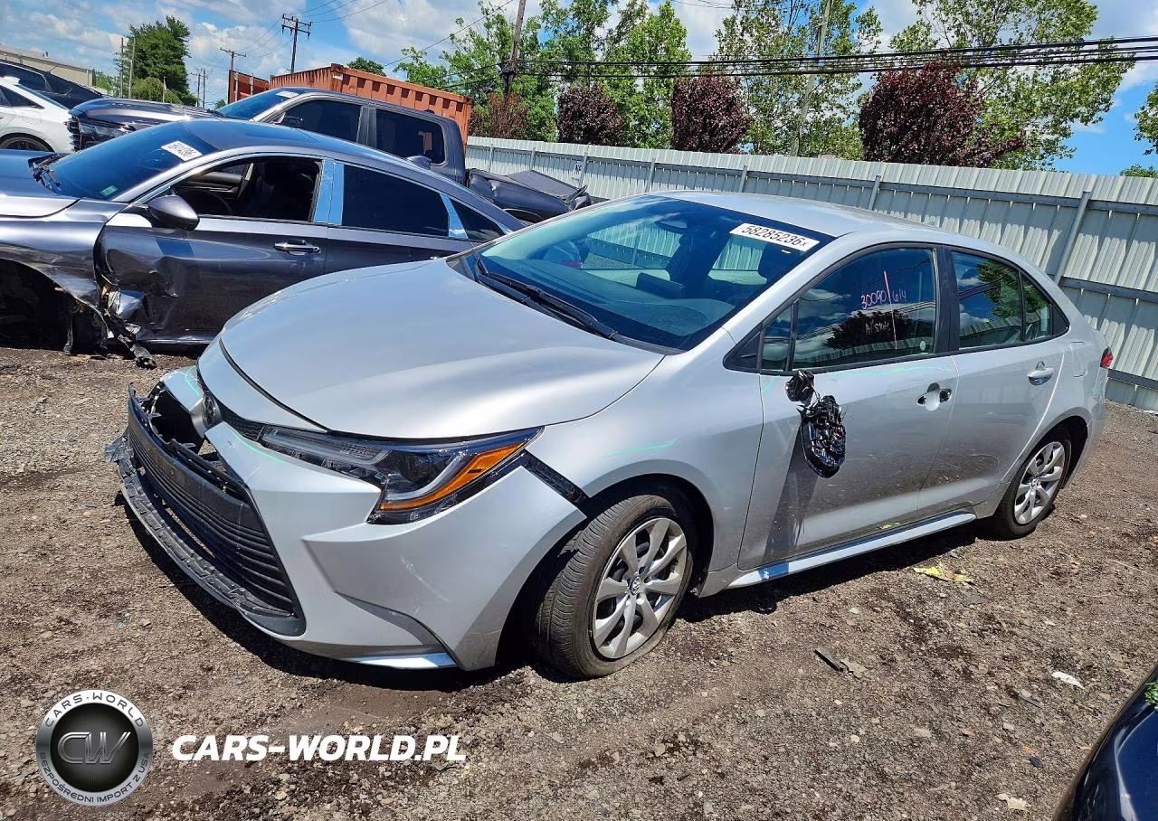 2026 Toyota Corolla Le – zdjęcie 1 z 12