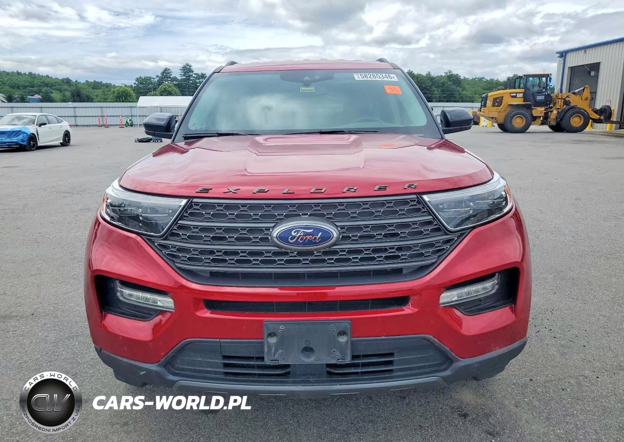 2023 Ford Explorer Xlt VIN:1FMSK8DH9PGB90296 - 5