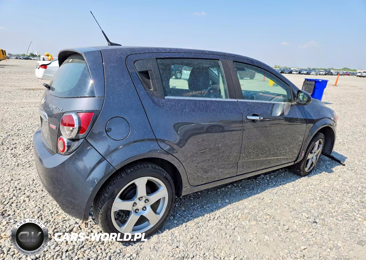 2013 Chevrolet Sonic Ltz VIN:1G1JE6SB4D4222216 - 3