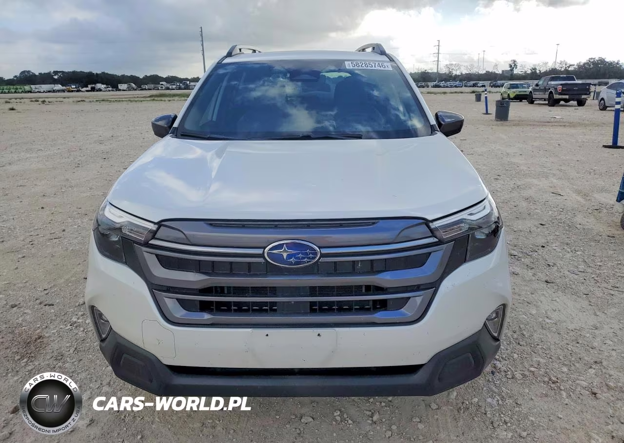 2025 Subaru Forester Premium VIN:JF2SLSED6SH407978 - 5