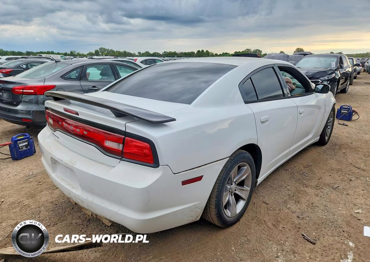 2014 Dodge Charger Se VIN:2C3CDXBG0EH248017 - 3