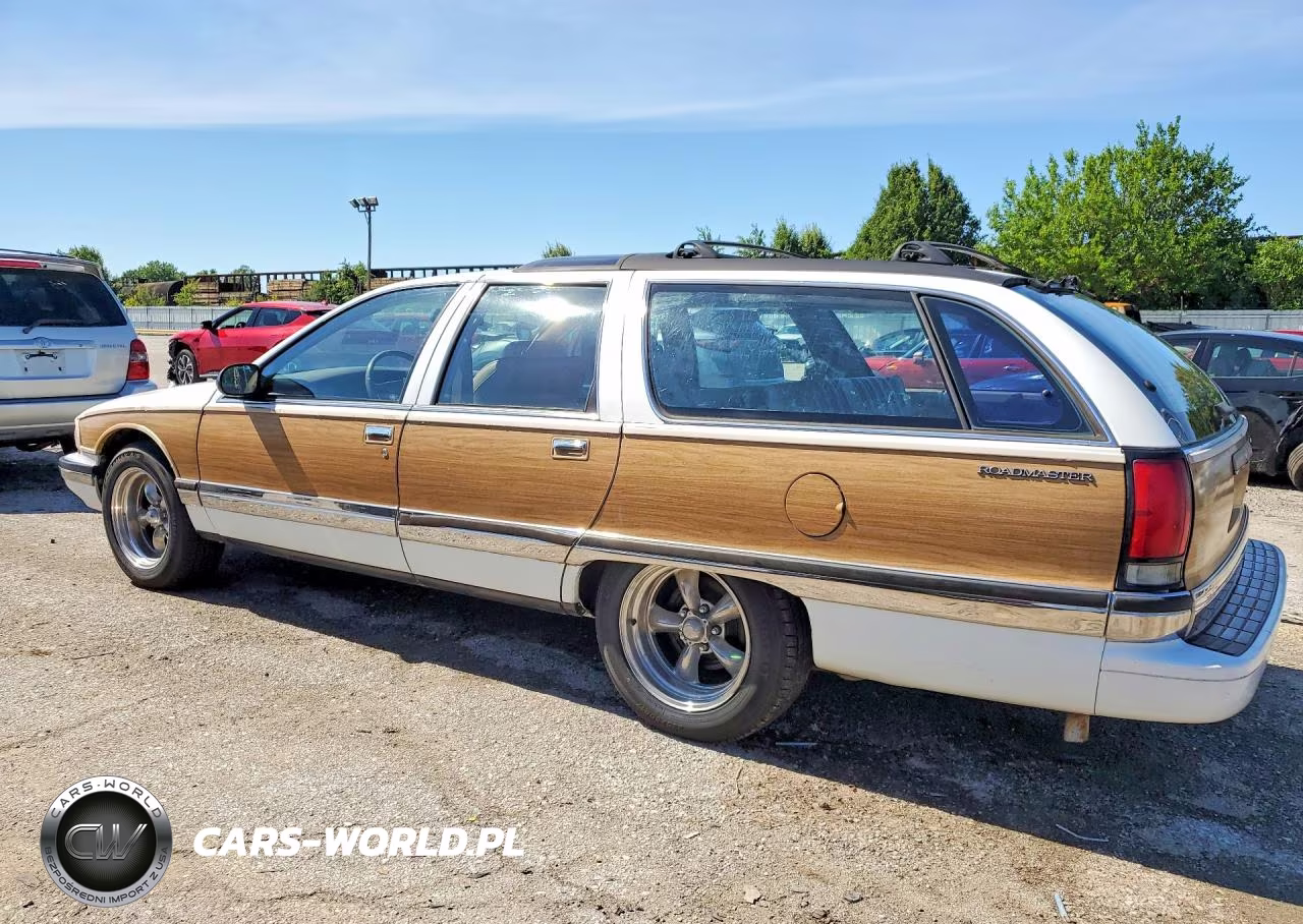 1996 Buick Roadmaster Base VIN:1G4BR82PXTR418147 - 2