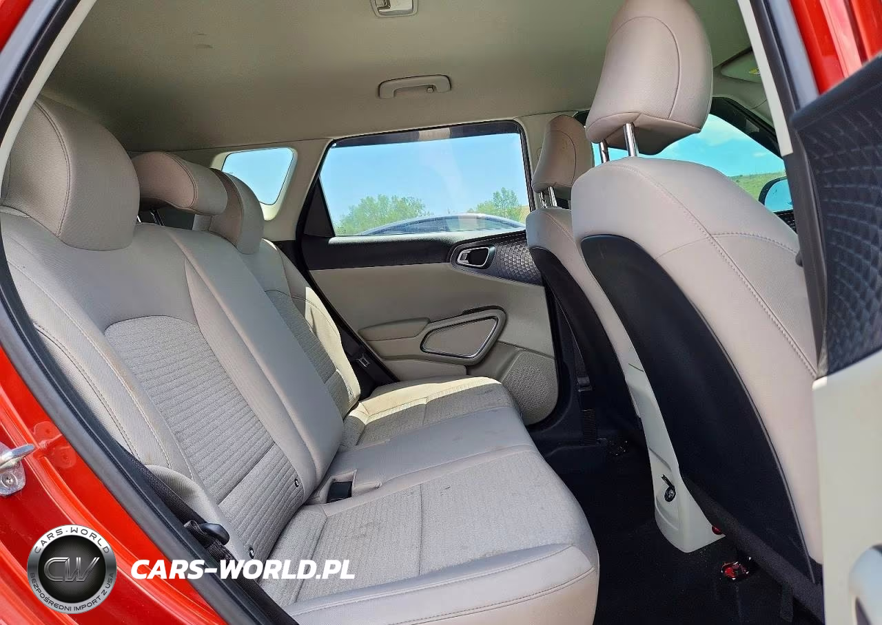 2022 Kia Soul S VIN:KNDJ23AU3N7803854 - 10