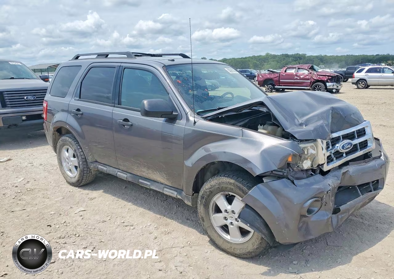 2011 Ford Escape Xlt VIN:1FMCU0D75BKB02664 - 4