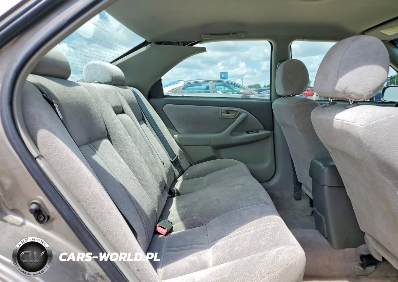 1997 Toyota Camry VIN:4T1BG22KXVU164138 - 10