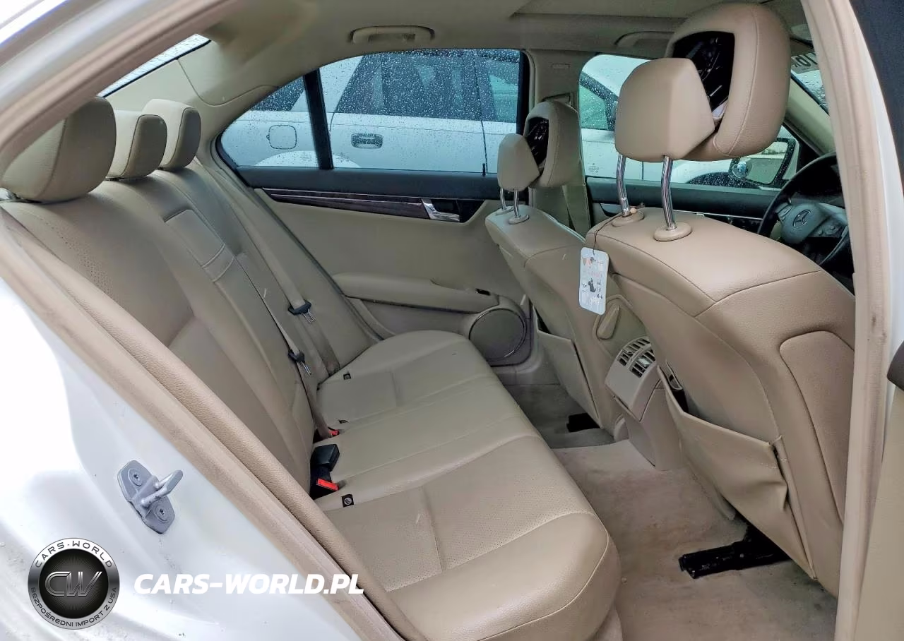 2009 Mercedes-Benz C 300 4Matic VIN:WDDGF81X79F233137 - 10