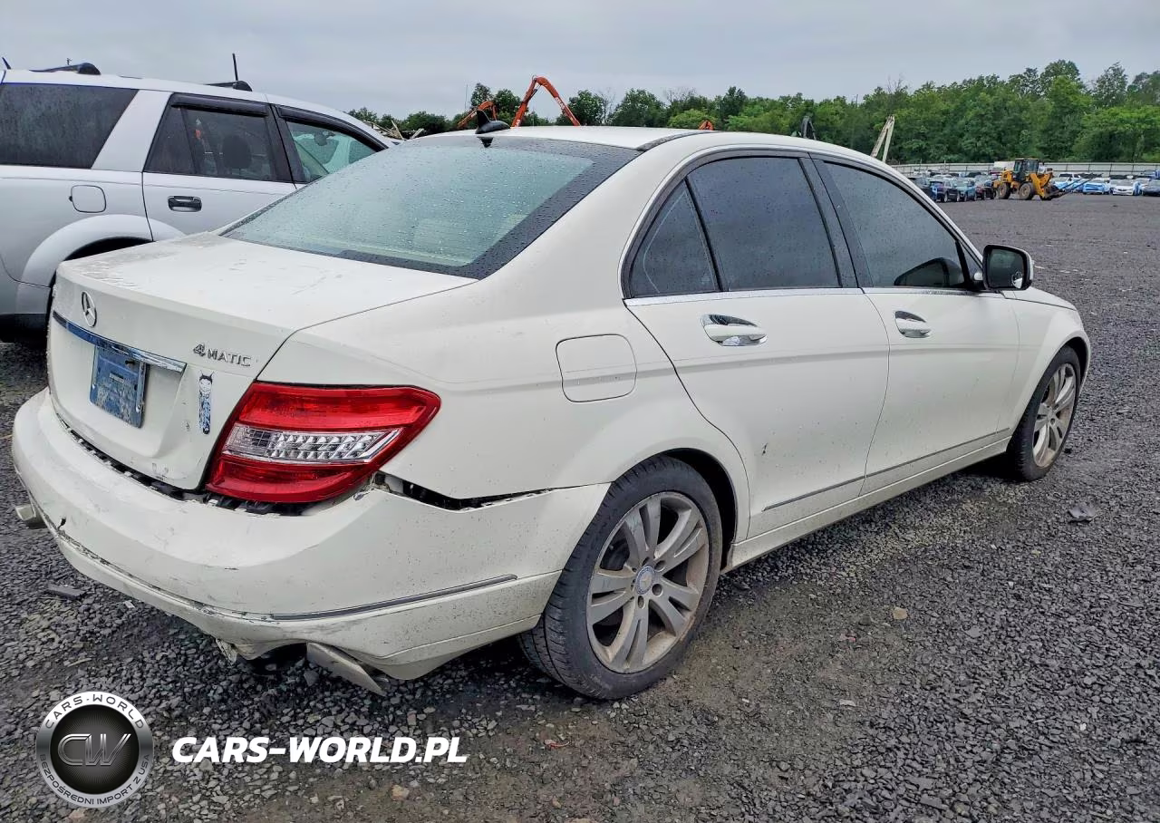 2009 Mercedes-Benz C 300 4Matic VIN:WDDGF81X79F233137 - 3