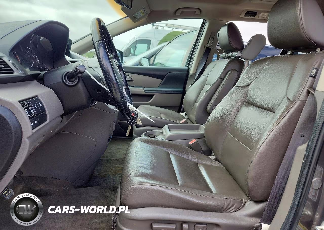 2012 Honda Odyssey Touring VIN:5FNRL5H98CB088543 - 7