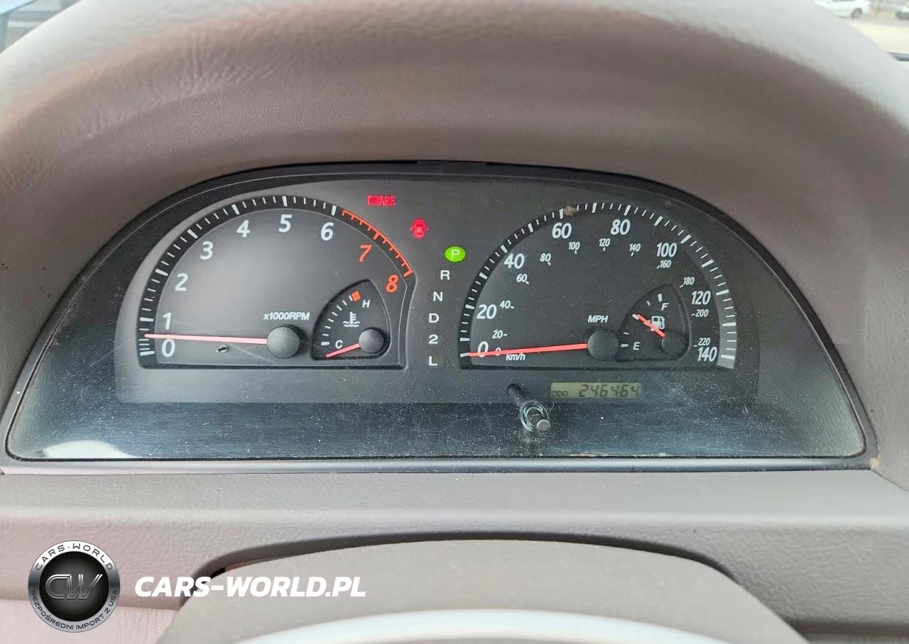 2003 Toyota Camry Le VIN:4T1BE32K33U230876 - 9