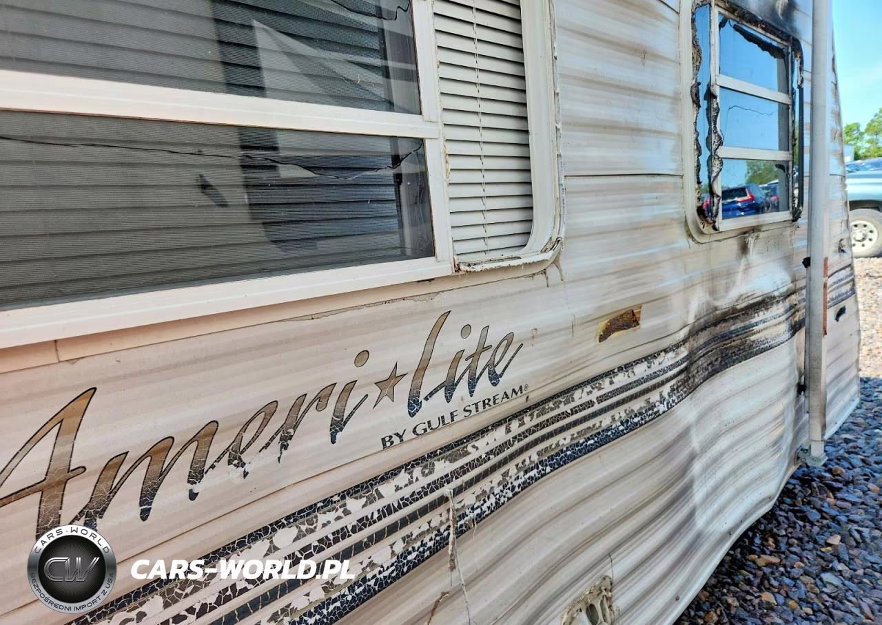 2000 Gulf Stream Ameri-Lite Camper VIN:1NL10TJ2XY1042598 - 9