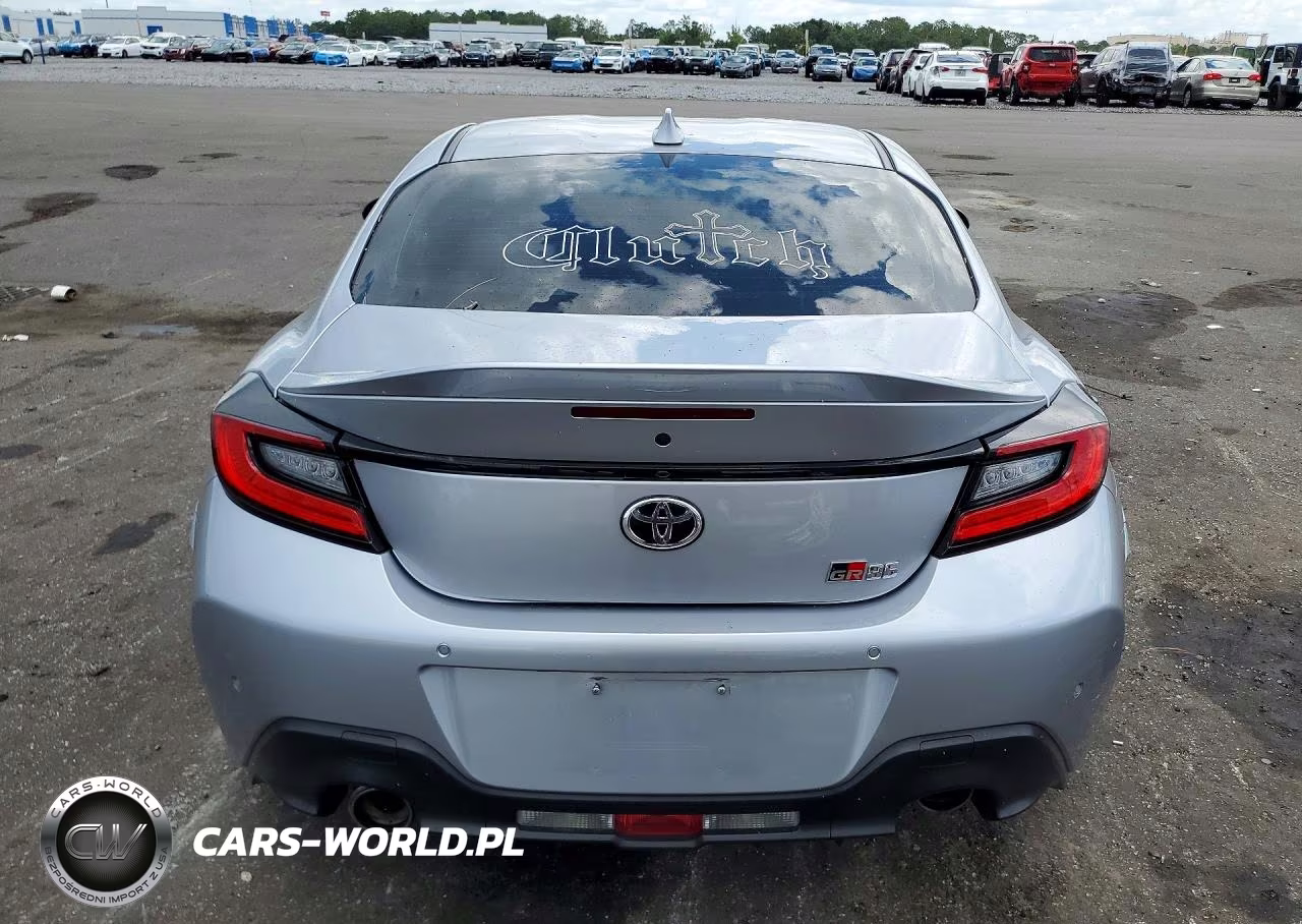 2024 Toyota Gr 86 Premium VIN:JF1ZNBE12R8750025 - 6