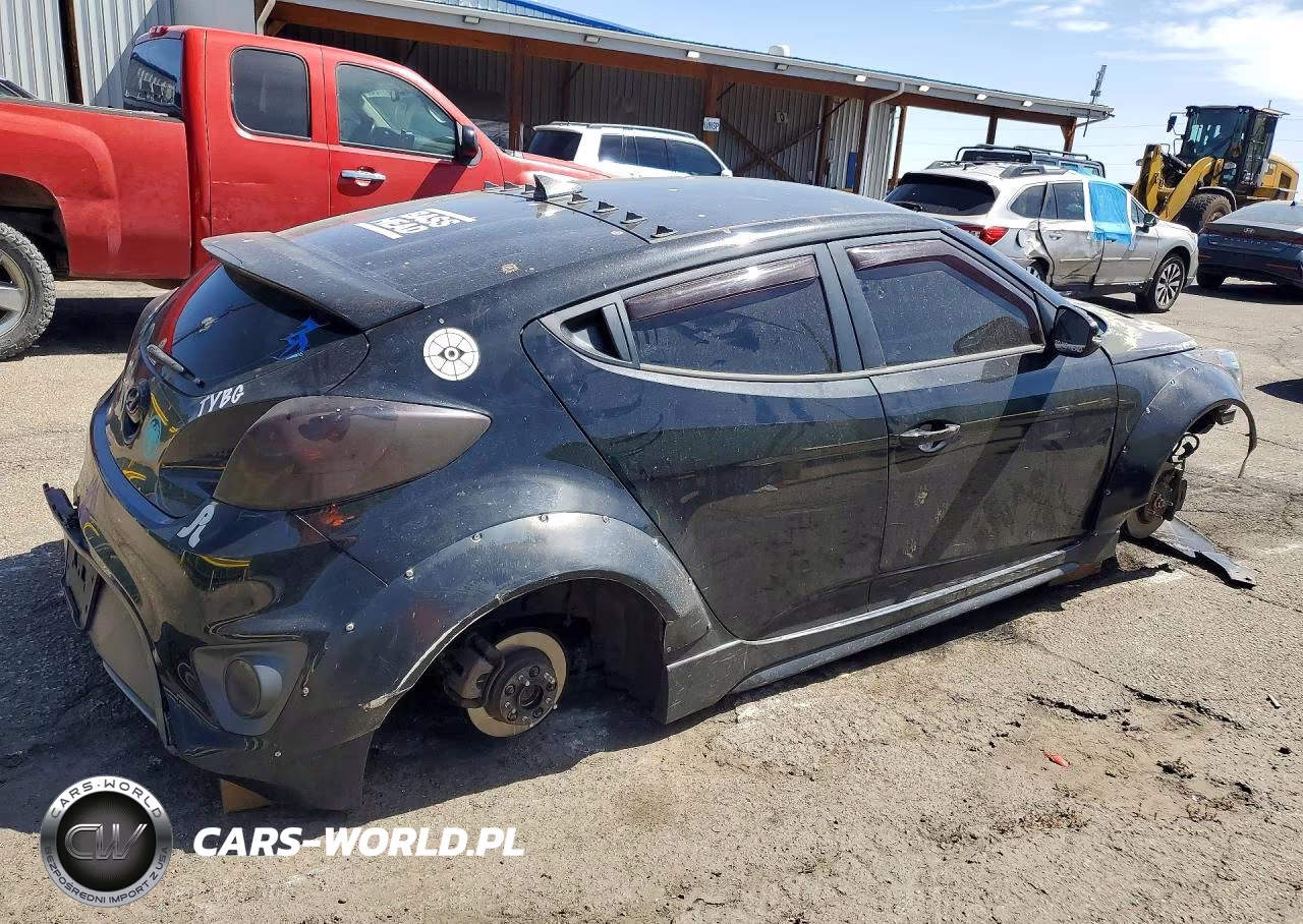 2016 Hyundai Veloster Turbo VIN:KMHTC6AE0GU263783 - 3