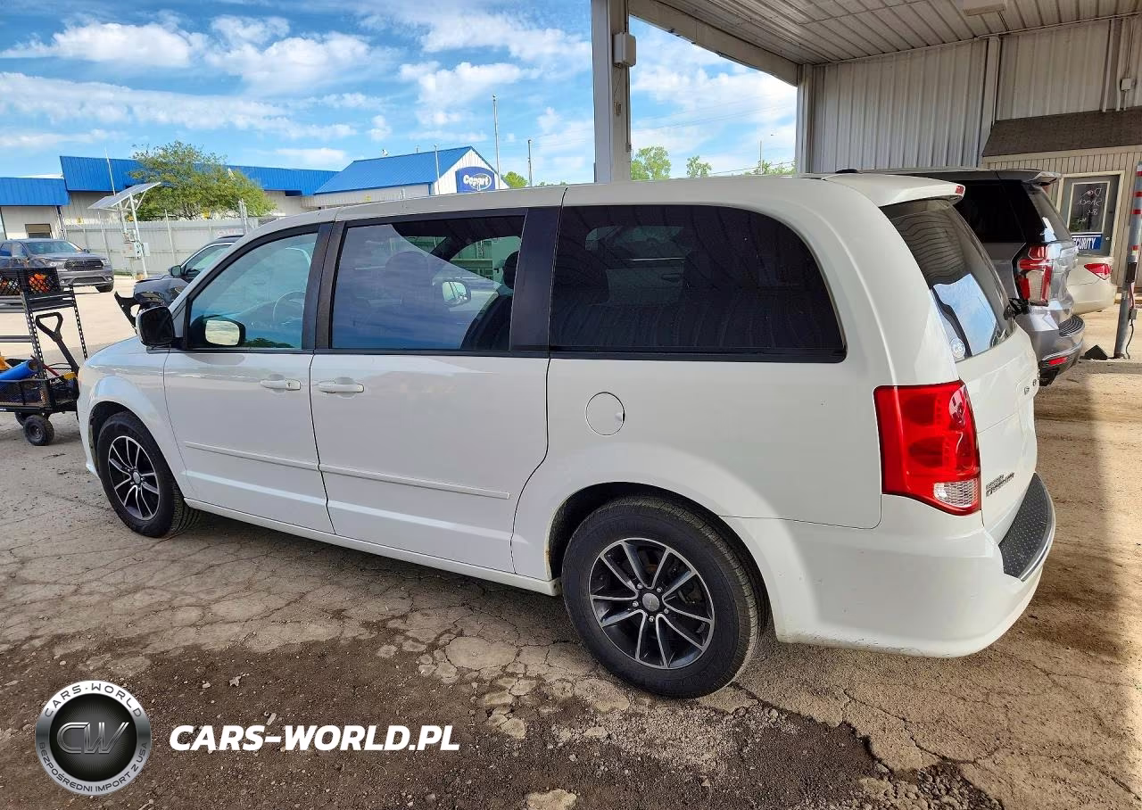 2017 Dodge Grand Caravan Gt VIN:2C4RDGEG0HR724718 - 2