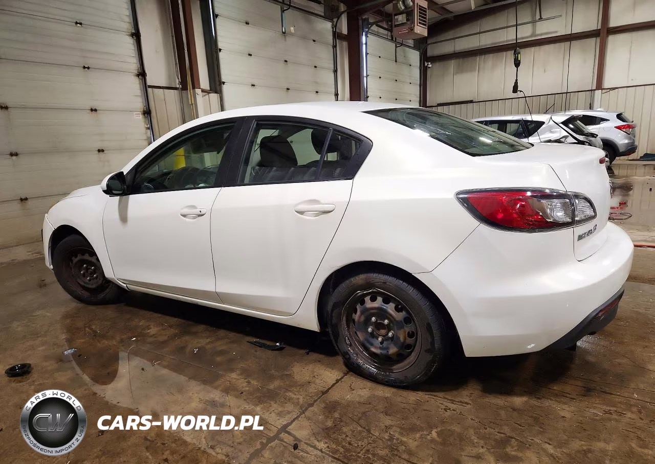 2011 Mazda 3 I VIN:JM1BL1UG0B1493978 - 2