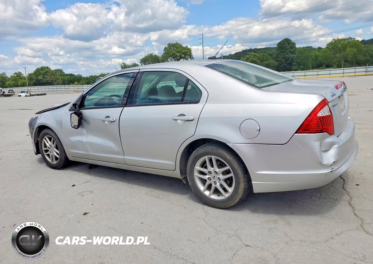 2011 Ford Fusion S VIN:3FAHP0GAXBR206822 - 2