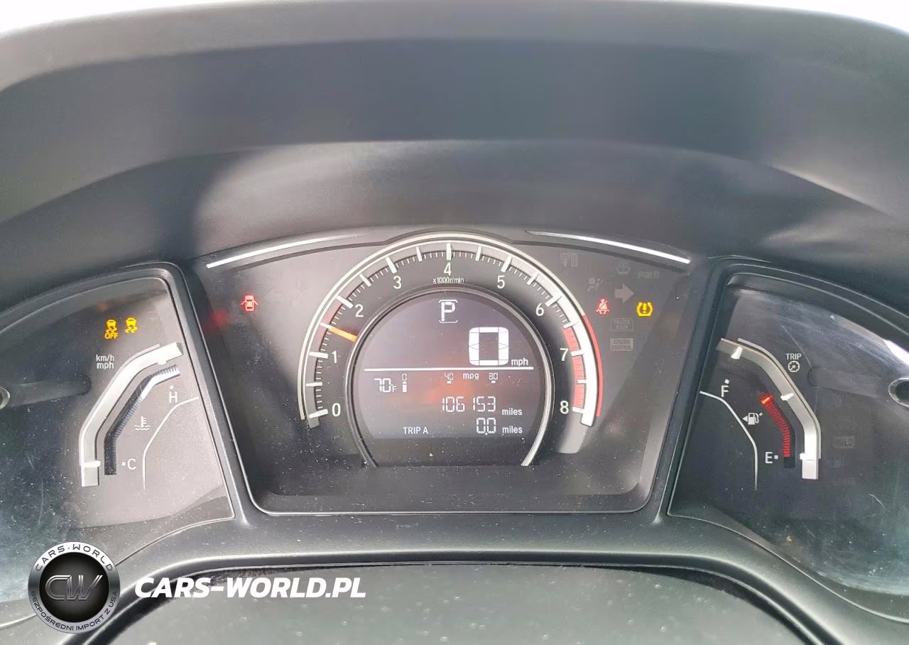 2018 Honda Civic Sport VIN:SHHFK7H47JU401129 - 9