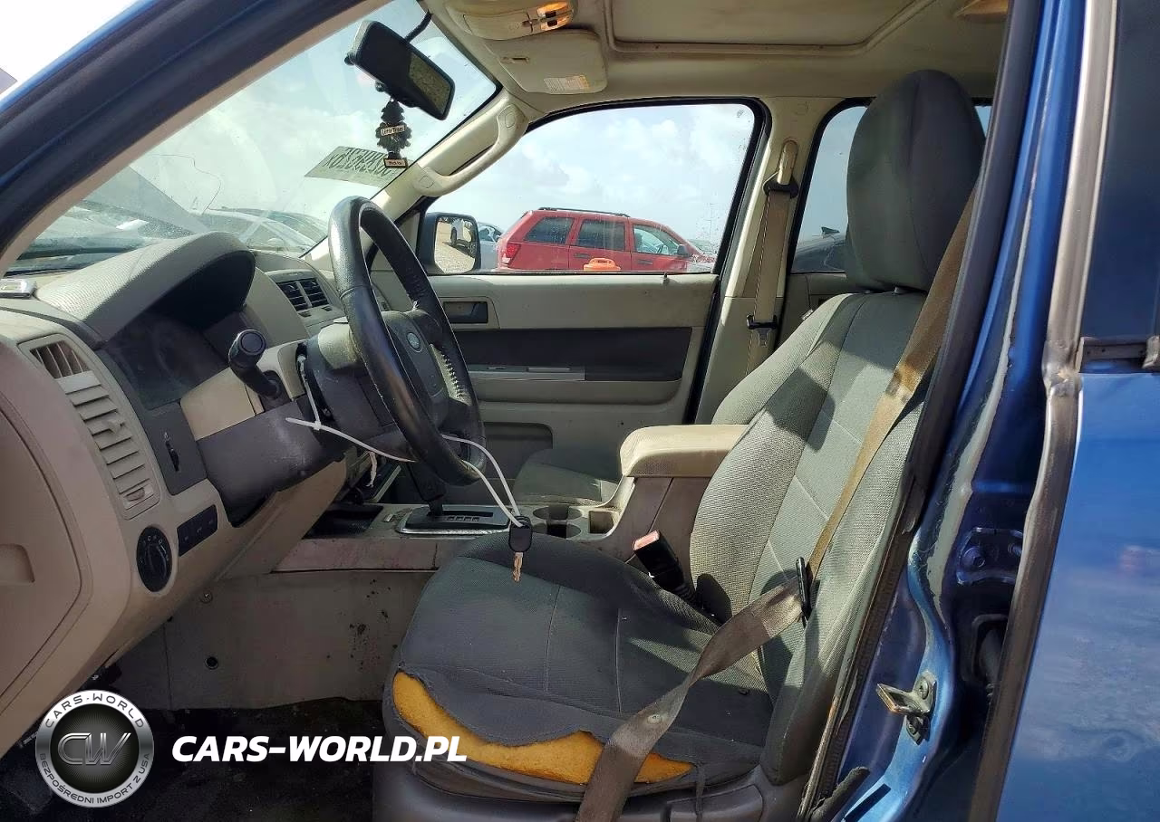 2010 Ford Escape Xlt VIN:1FMCU0D79AKA12125 - 7