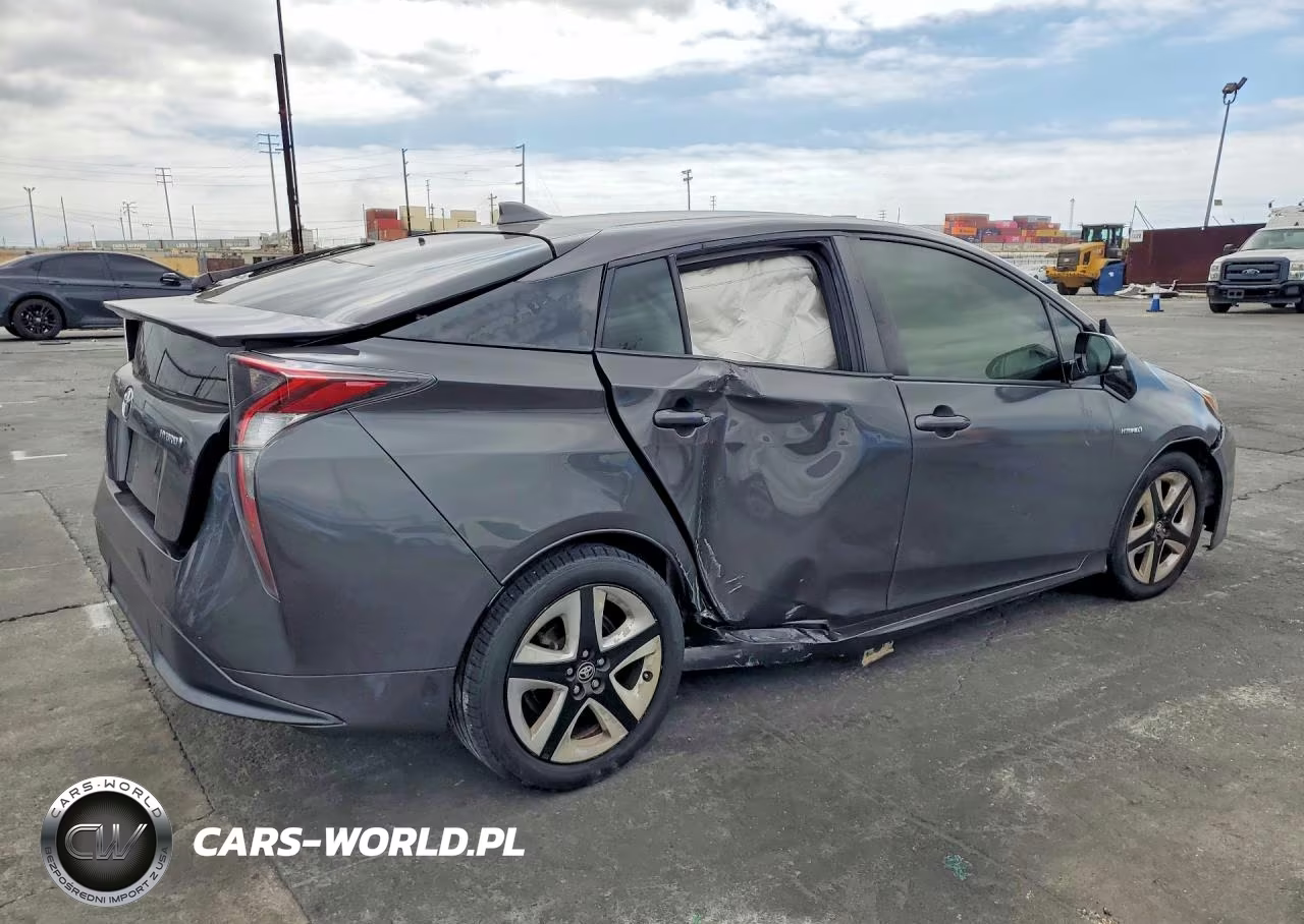 2017 Toyota Prius Three Touring VIN:JTDKARFUXH3532791 - 3
