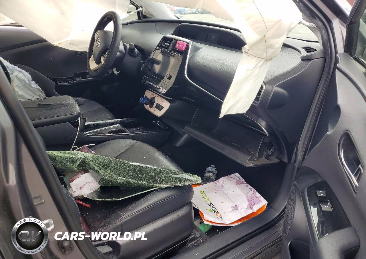 2017 Toyota Prius Three Touring VIN:JTDKARFUXH3532791 - 8
