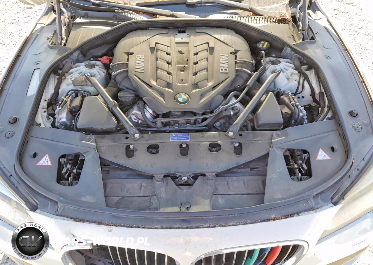 2015 BMW 750 Li VIN:WBAYE8C58FD781620 - 11