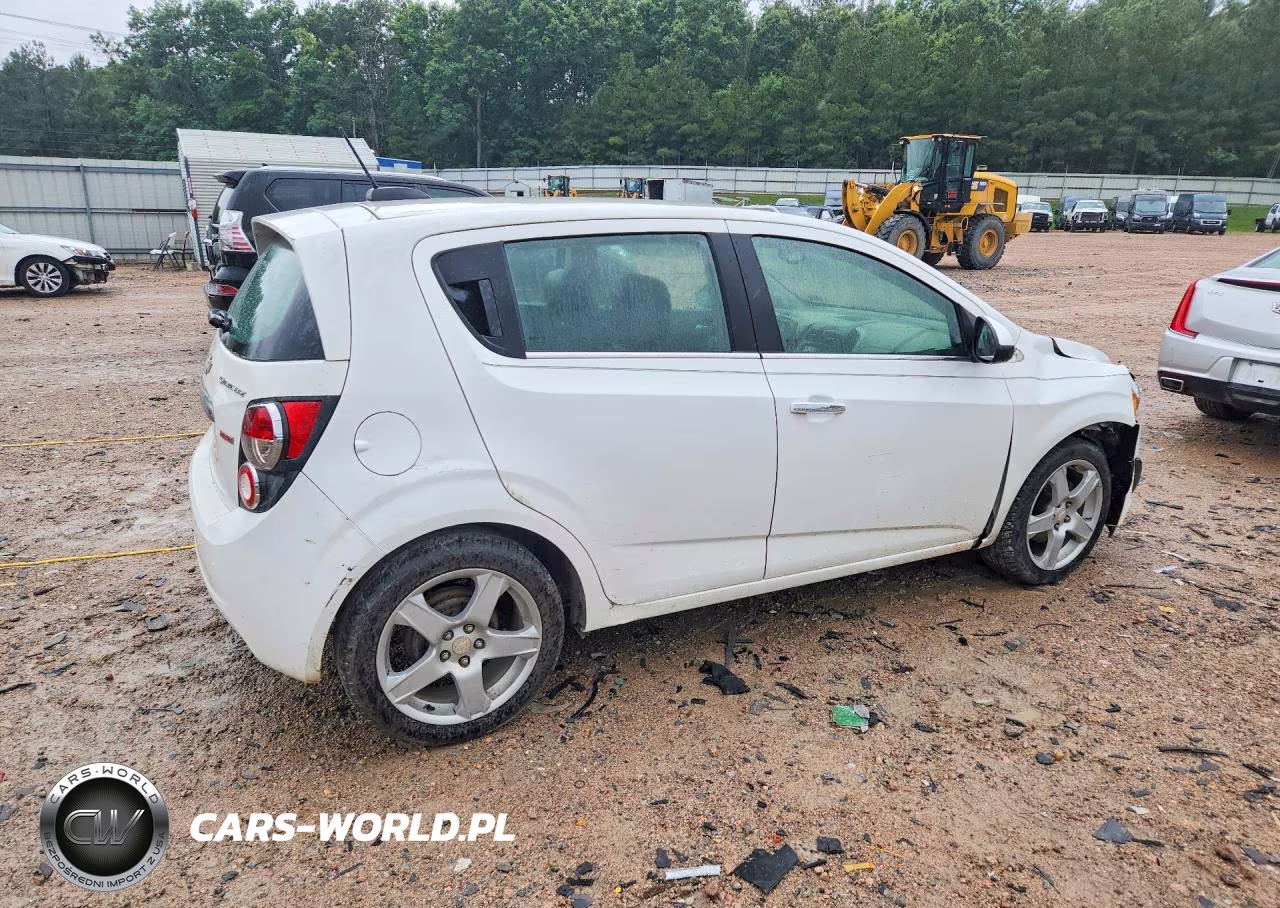 2015 Chevrolet Sonic Ltz VIN:1G1JE6SB5F4212040 - 3