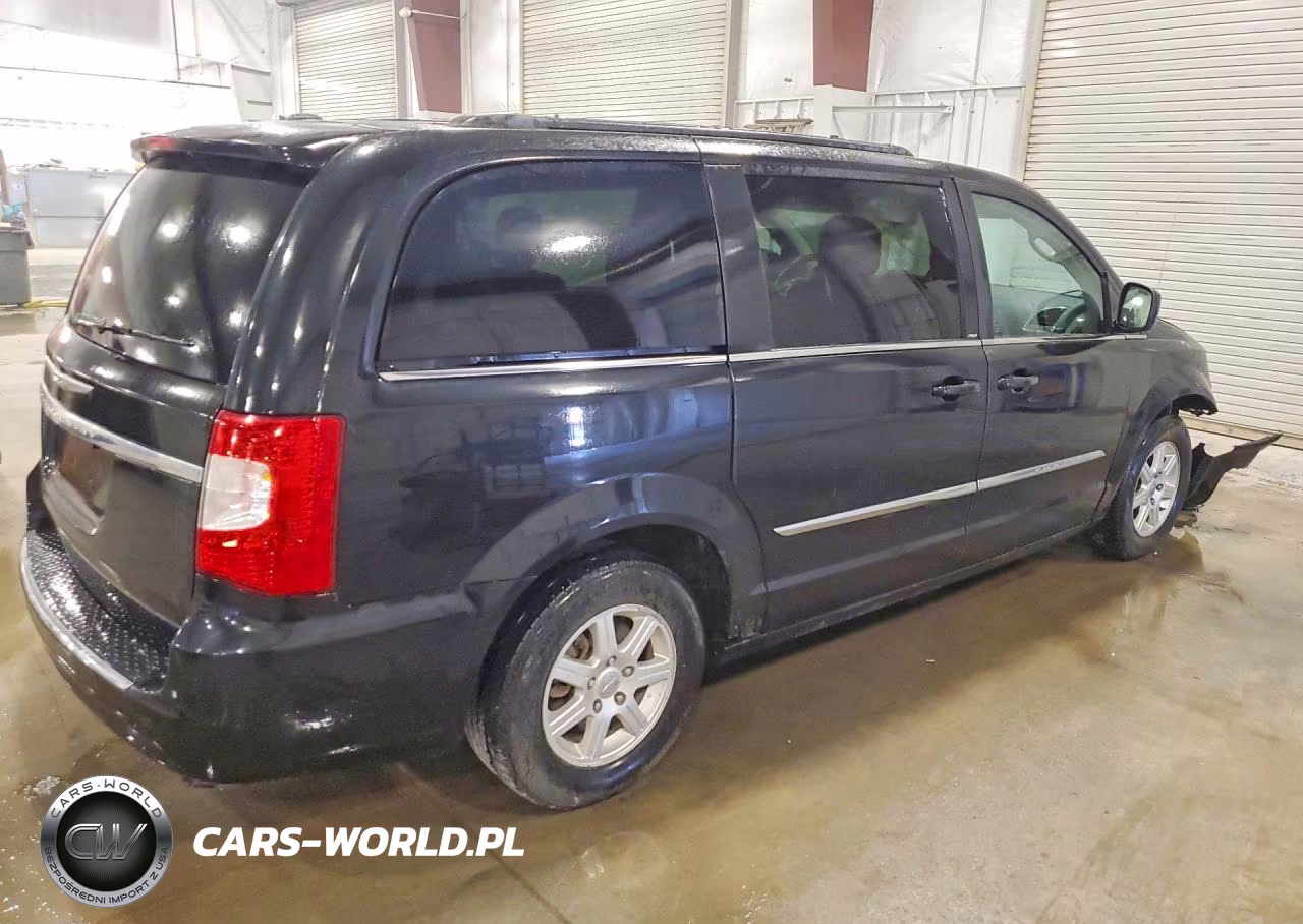 2012 Chrysler Town & Country Touring VIN:2C4RC1BG1CR368549 - 3