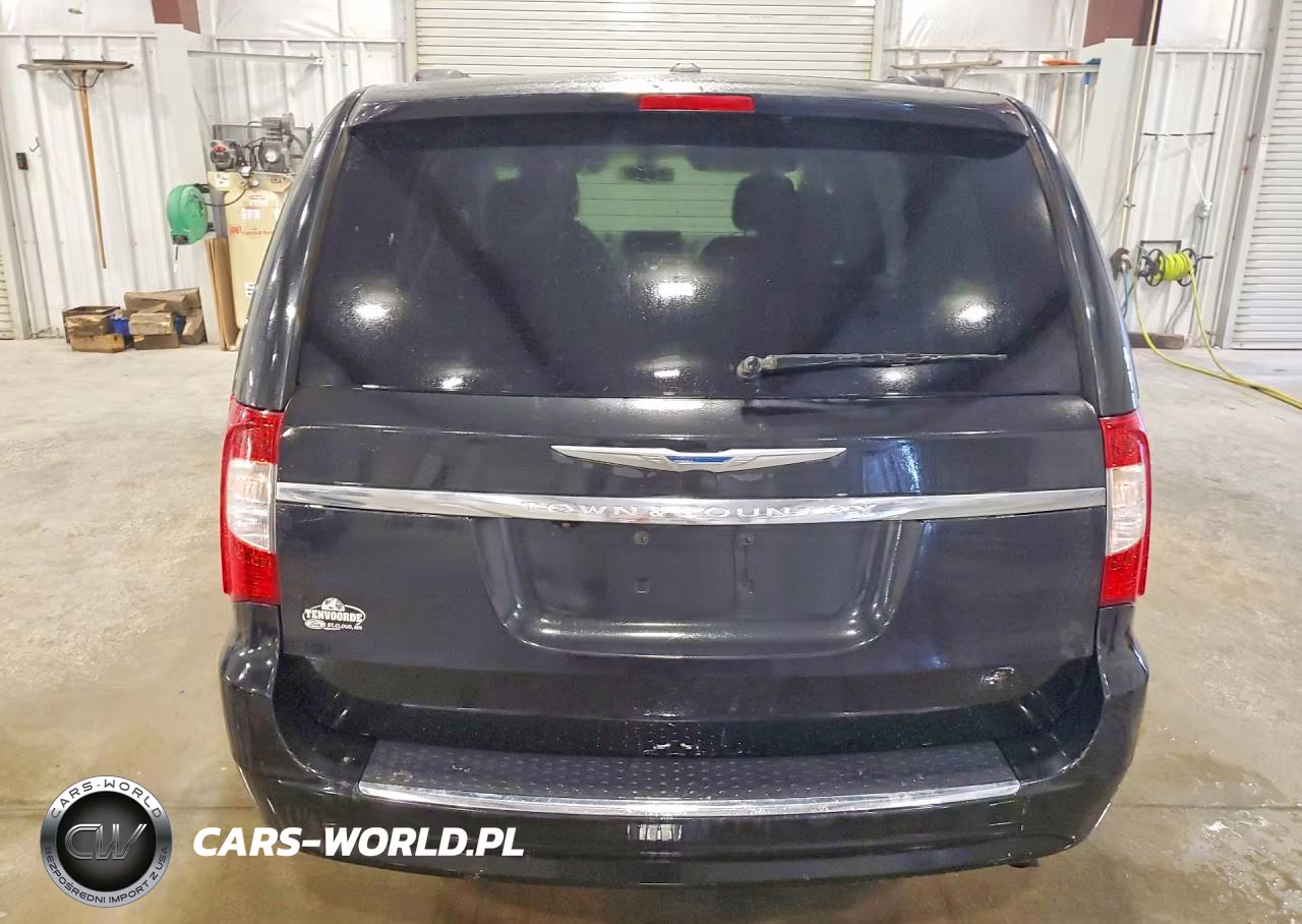 2012 Chrysler Town & Country Touring VIN:2C4RC1BG1CR368549 - 6