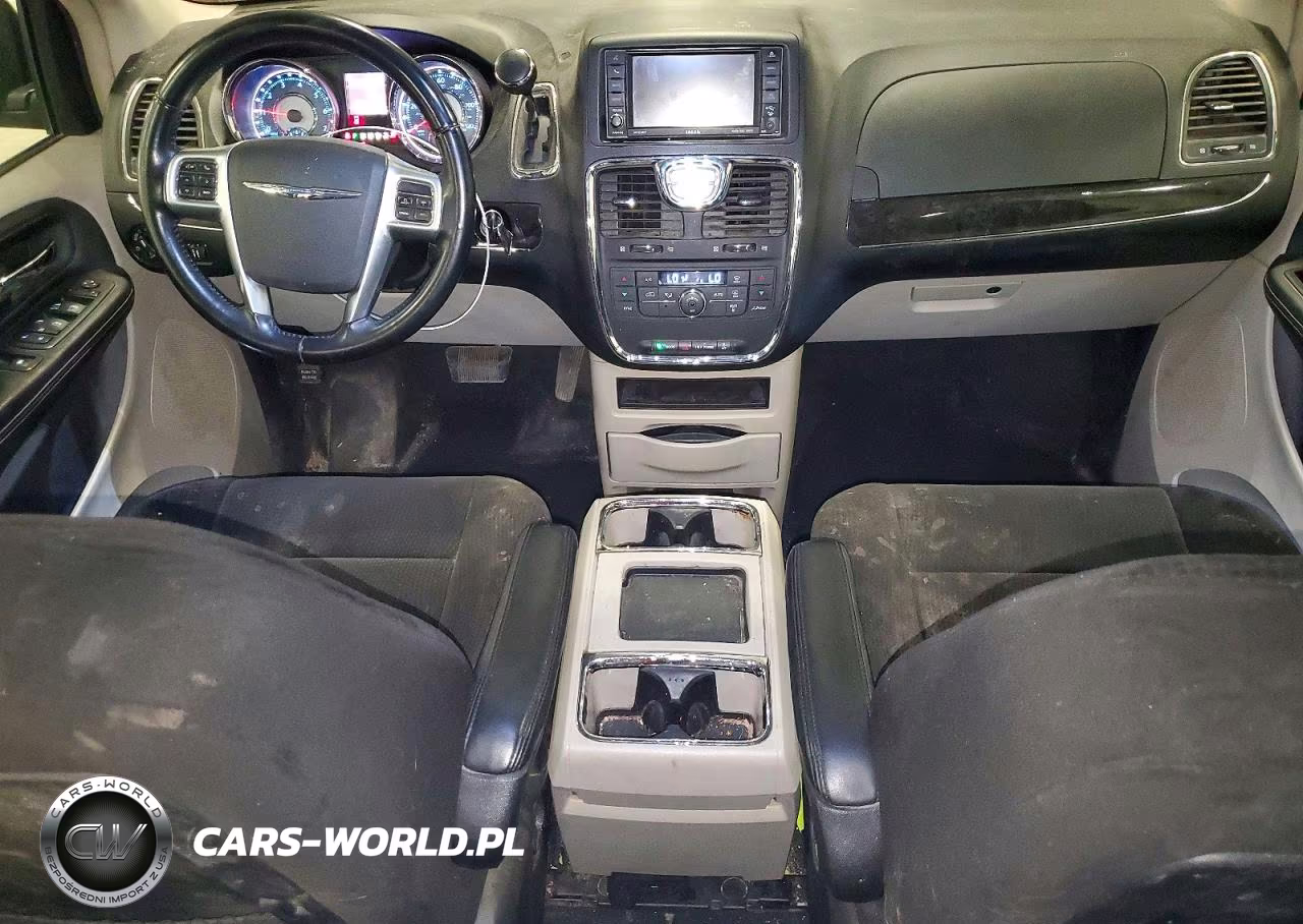 2012 Chrysler Town & Country Touring VIN:2C4RC1BG1CR368549 - 8